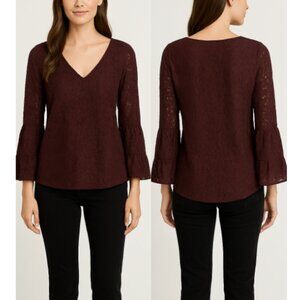 Nally & Millie Lace V‑Neck Bell Sleeve Blouse Size Small NWT
